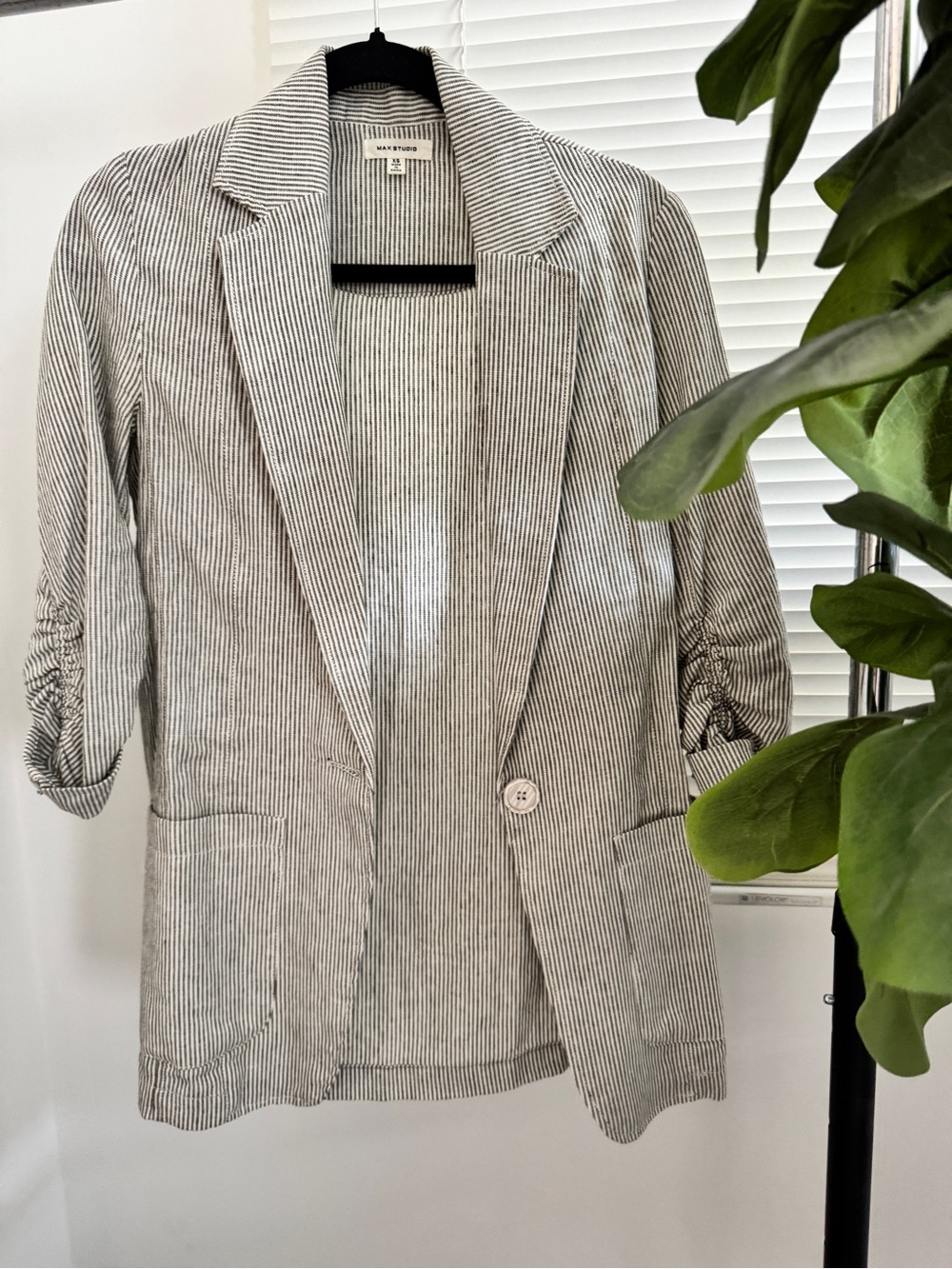 Max Studio Black & White Pinstripe Blazer